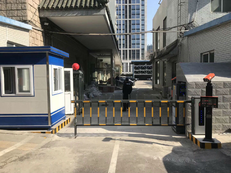 北京市公安局西站分局——單通道車牌識(shí)別系統(tǒng)